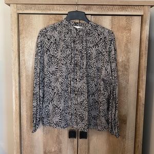 H&M Long Sleeve Wide Cut Button Down Blouse